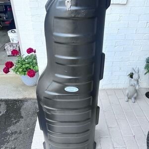 SKB Black Cylindrical Hard Golf Bag Case with Lock and Keys.